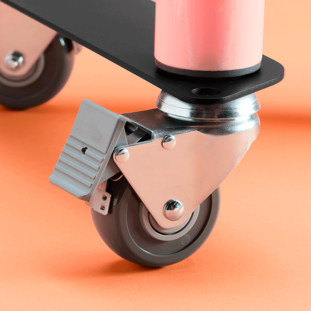 Plinth: Press Stand